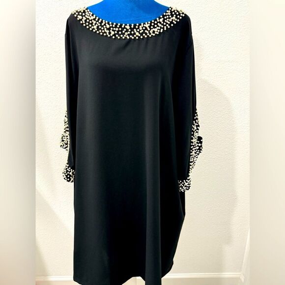 Elegant Black Dress with Pearl Accents DARKWIN made in Turkey - Picture 2 of 8